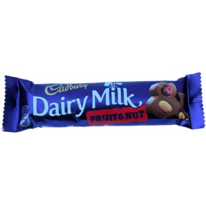 Cadbury Dairy Milk fruit & Nut 49g