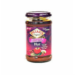 Patak Hot Curry Paste 283g